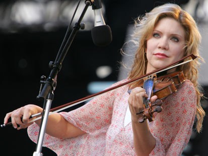 Alison Krauss talks Paper Airplane